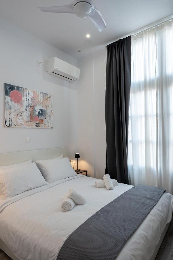 Central Suites Aegina 1 Exteriör bild